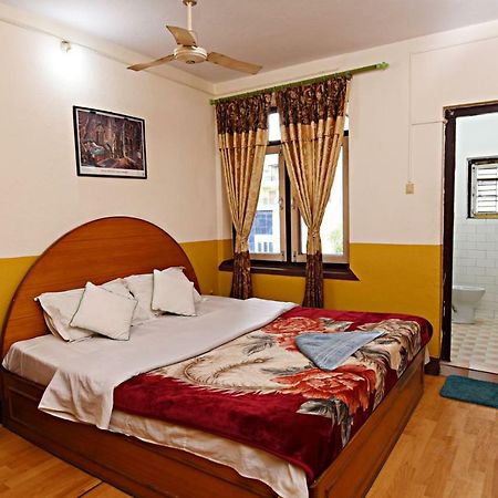 Kathmandu Garden House Hotel Buitenkant foto