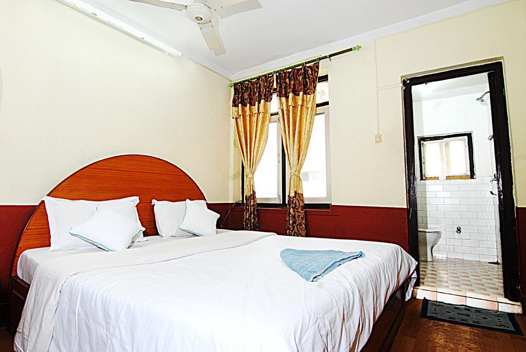 Kathmandu Garden House Hotel Buitenkant foto