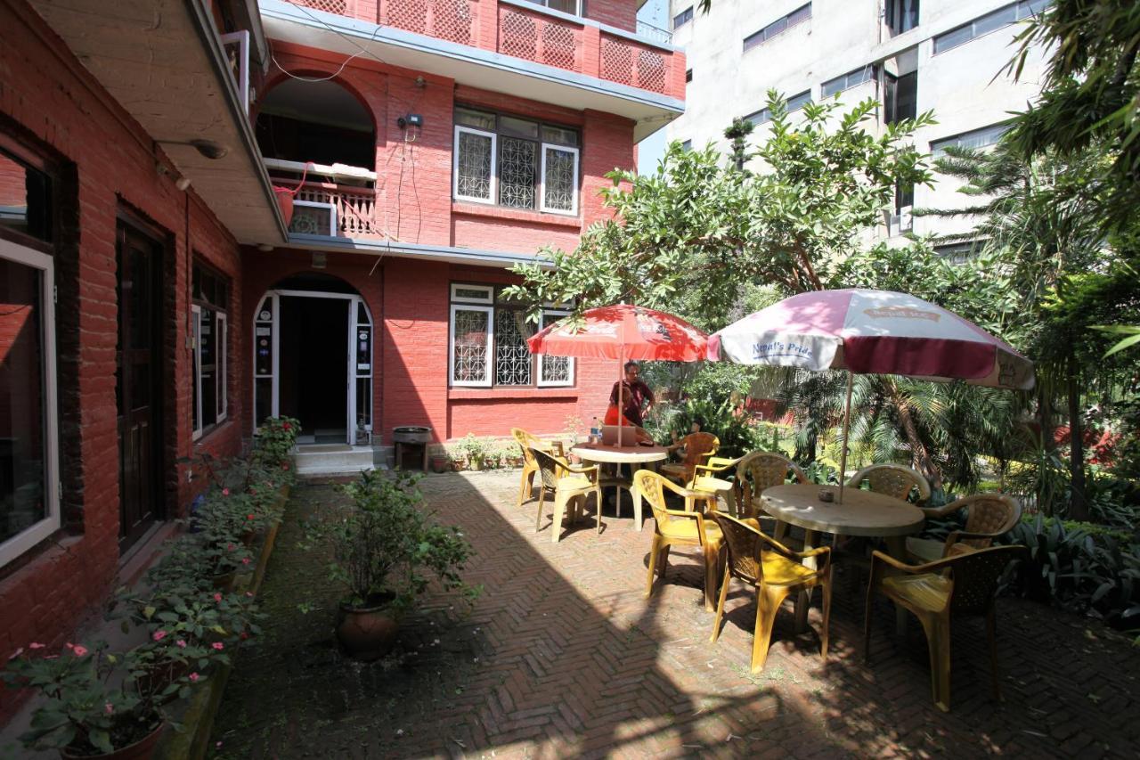 Kathmandu Garden House Hotel Buitenkant foto