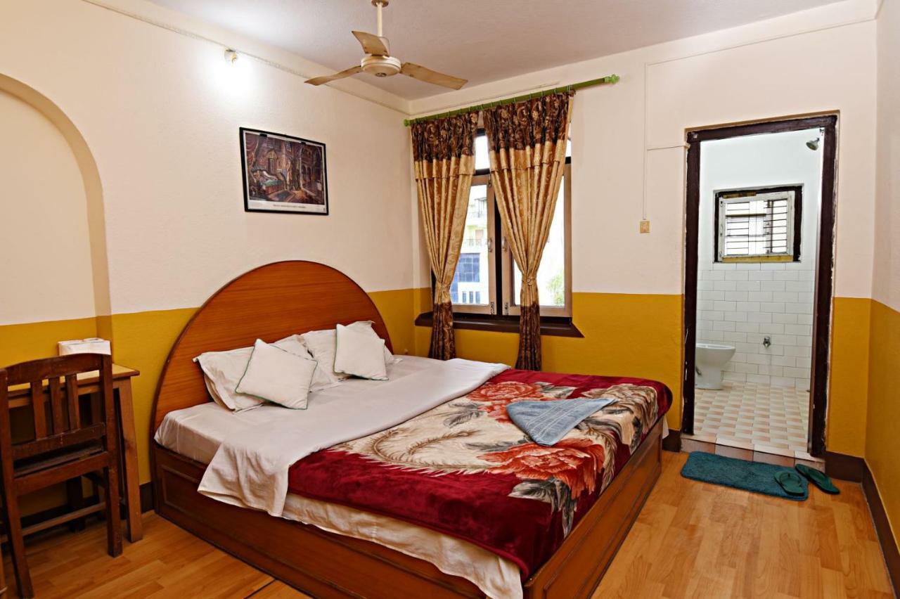 Kathmandu Garden House Hotel Buitenkant foto